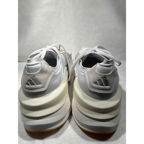 ADIDAS WOMEN’S AVRYN_X SHOES IN CLOUD/CHALK. SIZE 10. NWOB - Picture 4 of 10